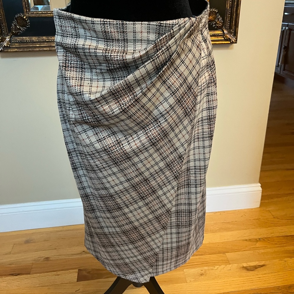 Max Studio Beige and Black Plaid Pencil Skirt